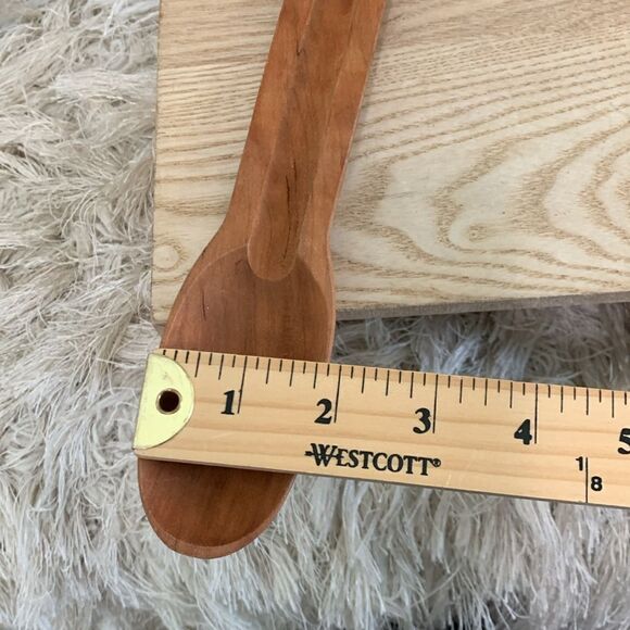 Maker’s Mark Wooden Taste Testing Spoon - Picture 12 of 17